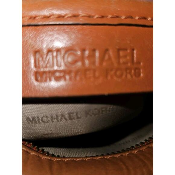 Michael Kors Ginny Small Oval Monogrammed Crossbody Bag Brown - Picture 13 of 13